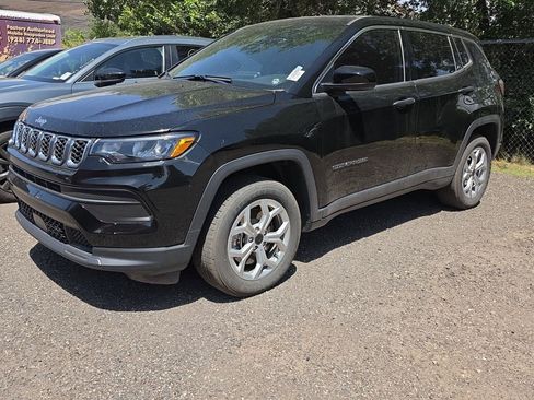 Certified 2025 Jeep Compass Sport AWD/4WD image 1