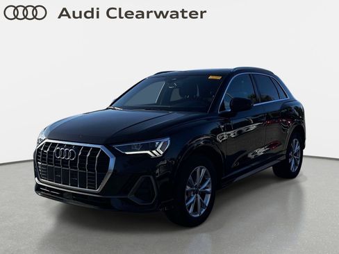 Used 2024 Audi Q3 2.0T Premium w/ Convenience Package AWD/4WD image 1