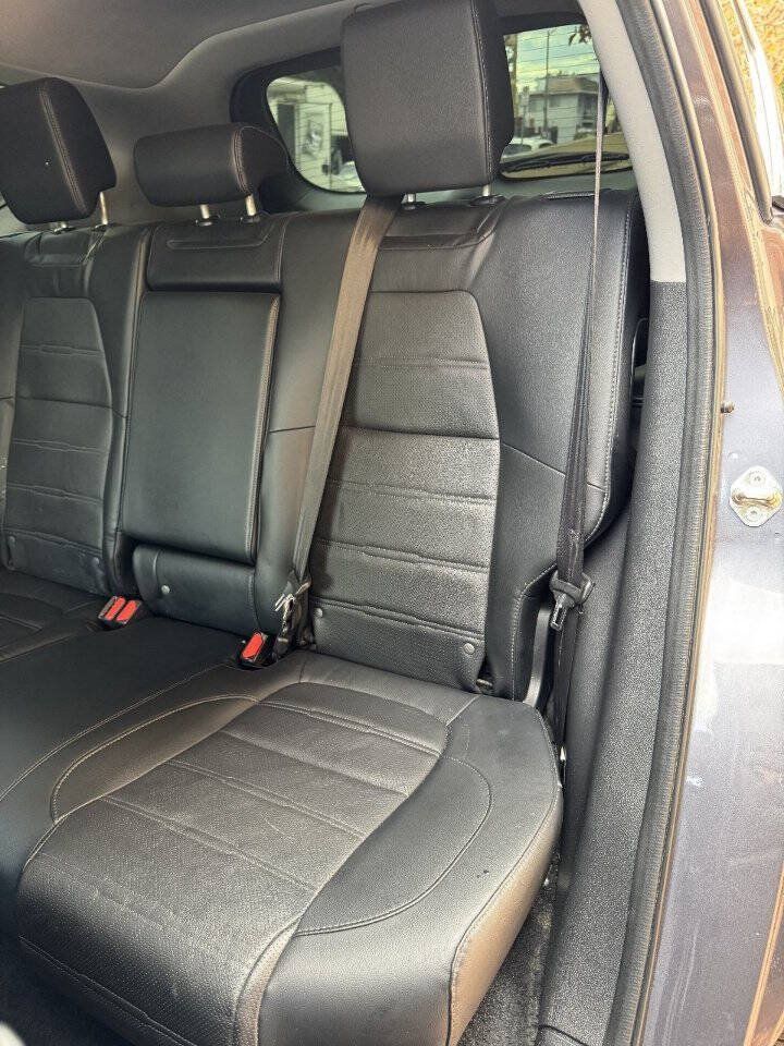 Used 2019 Honda CR-V Touring image 11