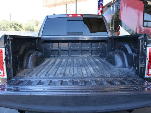 Used 2017 RAM 1500 Laramie AWD/4WD image 26