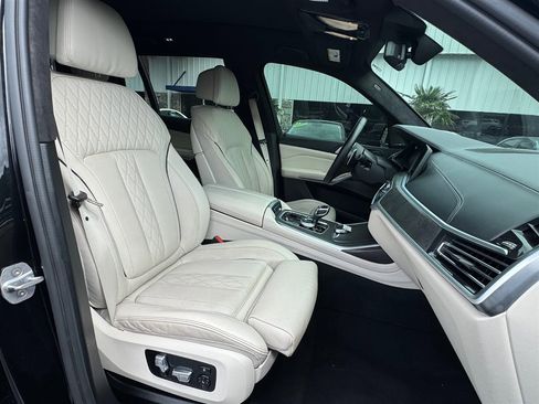 Used 2020 BMW X7 M50i AWD/4WD image 20