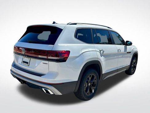 New 2026 Volkswagen Atlas Peak Edition AWD/4WD image 5