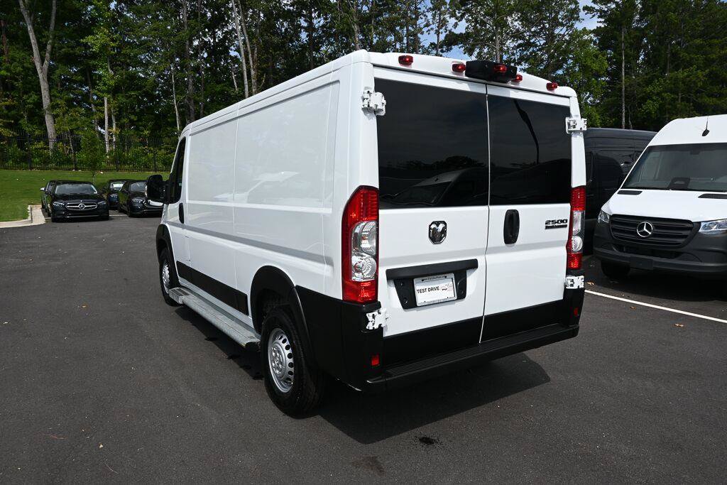 Used 2025 RAM ProMaster 2500 w/ U-Haul Equipment Group FWD image 4