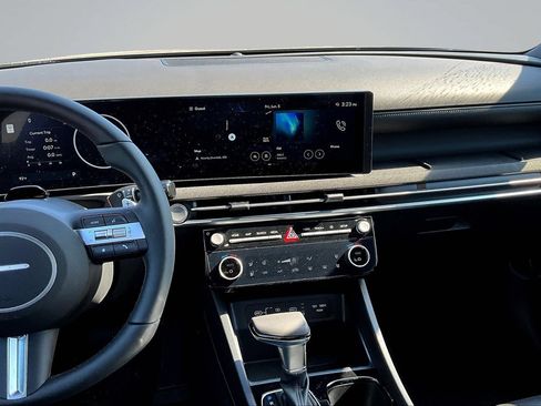 New 2026 Hyundai Santa Cruz Limited AWD/4WD image 8