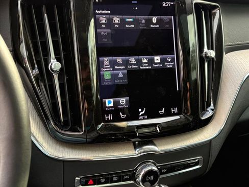 Used 2021 Volvo XC60 T5 Inscription w/ Protection Package Premier image 12