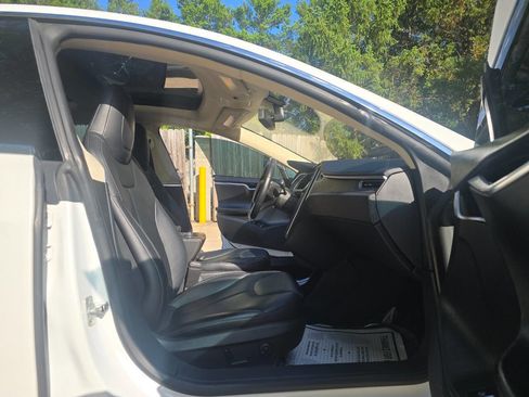 Used 2014 Tesla Model S P85 RWD image 10