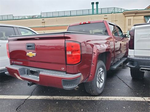 Used 2017 Chevrolet Silverado 1500 LT image 4