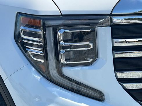 Used 2025 GMC Sierra 1500 SLT RWD image 34