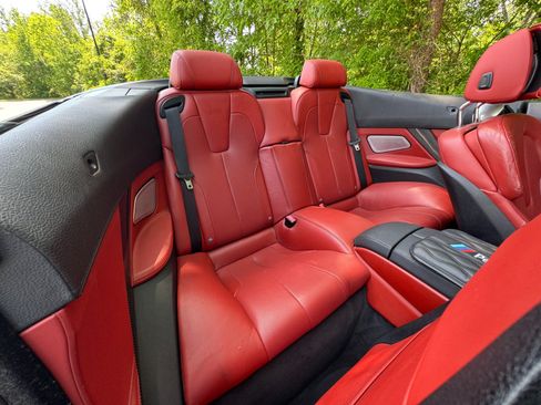 Used 2015 BMW M6 Convertible RWD image 54