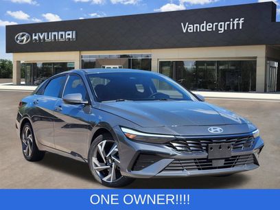 Used 2024 Hyundai Elantra SEL w/ Convenience Package