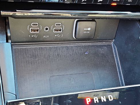 Used 2023 Jeep Grand Cherokee Altitude image 24