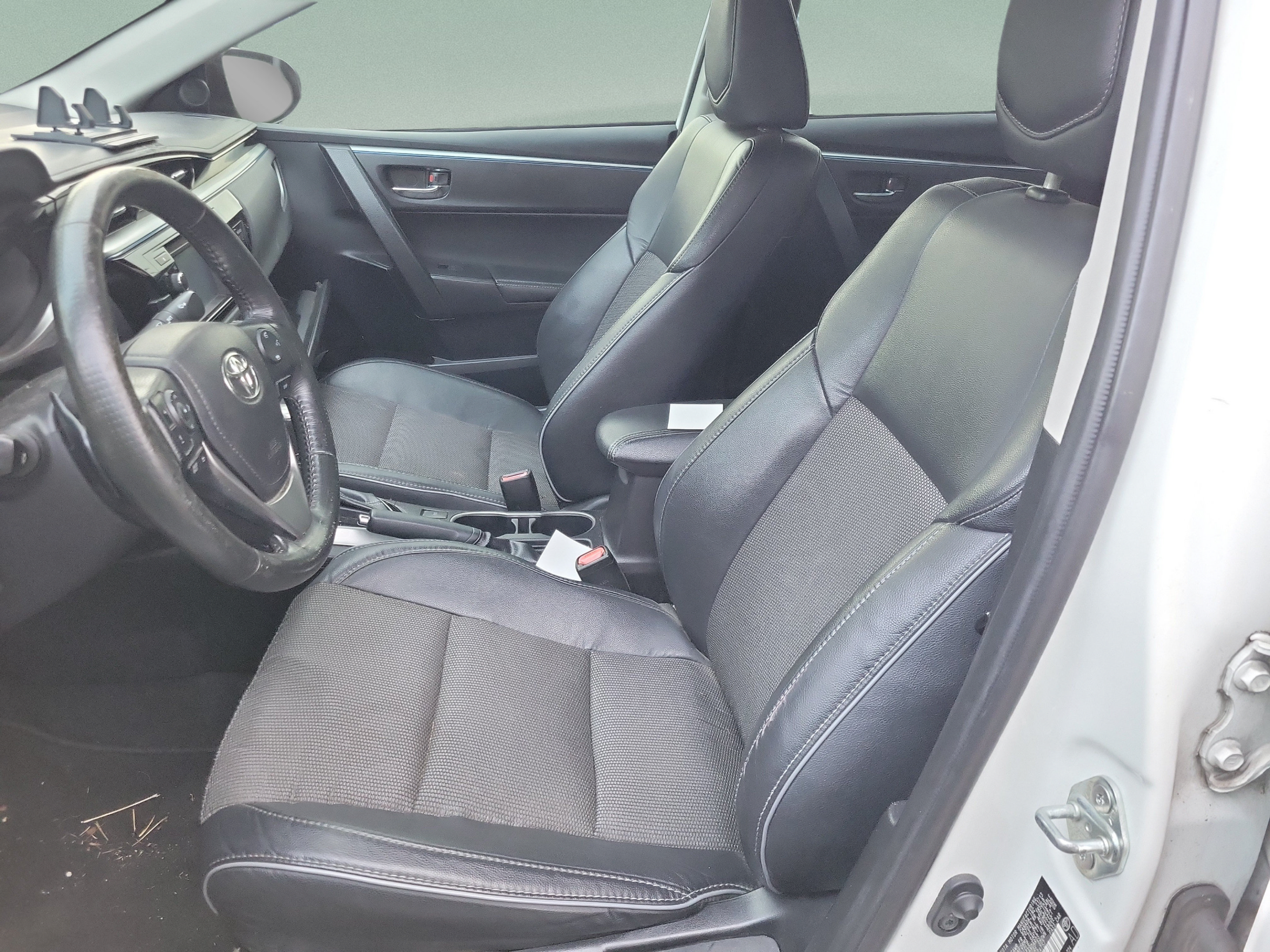 Used 2014 Toyota Corolla S FWD image 9