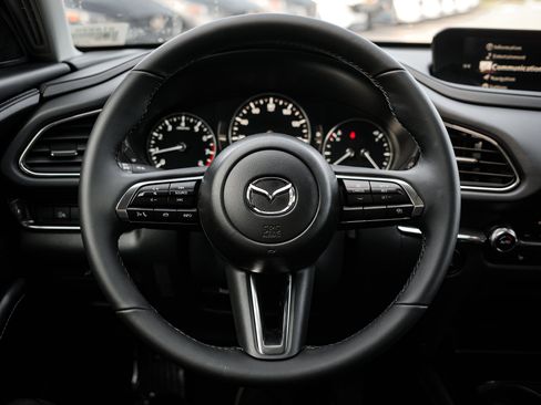 Used 2025 MAZDA CX-30 AWD 2.5 S w/ Preferred Package image 18