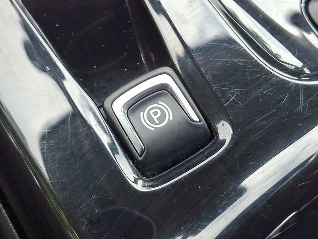 Used 2023 Buick Envision Preferred FWD image 25