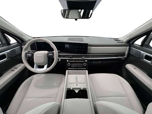 New 2026 Hyundai Santa Fe SE FWD image 8