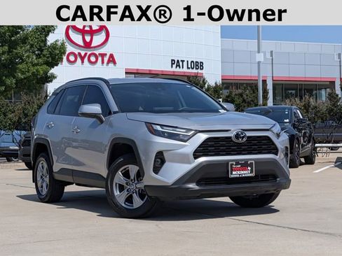 Used 2024 Toyota RAV4 XLE FWD image 2