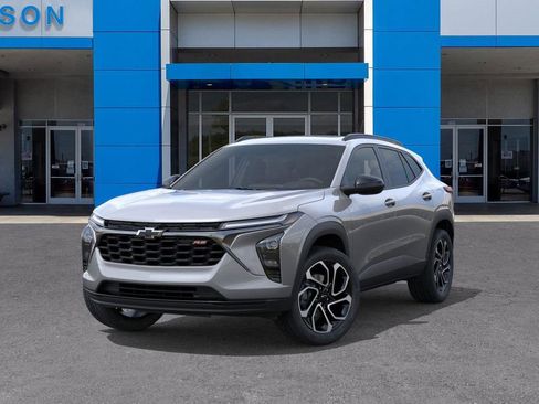 New 2026 Chevrolet Trax RS w/ Sunroof Package FWD image 6