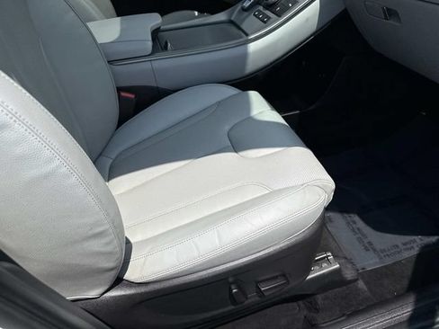 Used 2021 Hyundai Palisade SEL FWD image 10