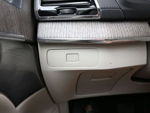 Used 2023 Volvo XC90 B6 Ultimate w/ Protection Package Premier AWD/4WD image 30