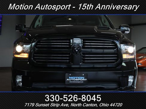 Used 2016 RAM 1500 Sport w/ Black Ram 1500 Sport Group AWD/4WD image 43