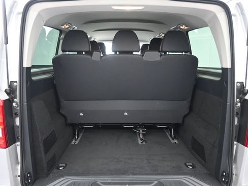 Used 2023 Mercedes-Benz Metris Passenger image 30