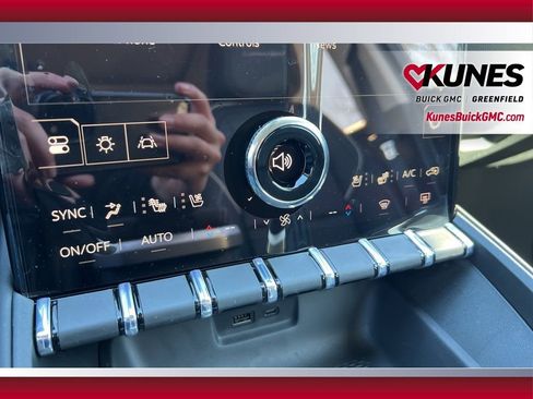 New 2026 GMC Terrain Denali image 28