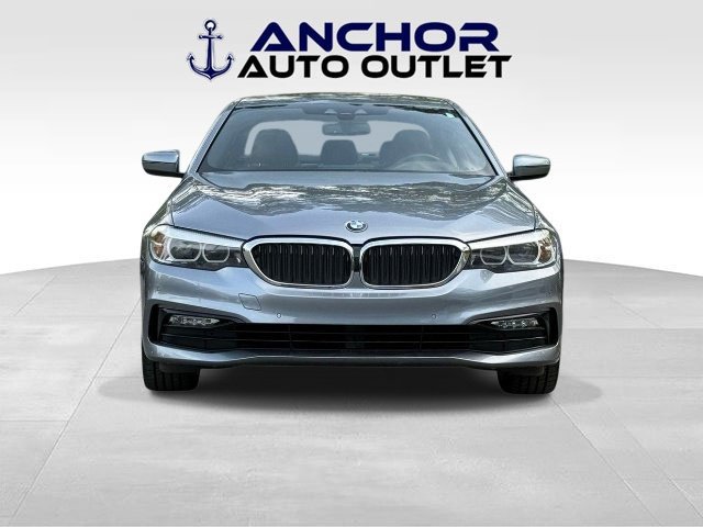 Used 2018 BMW 530i w/ Premium Package RWD image 2