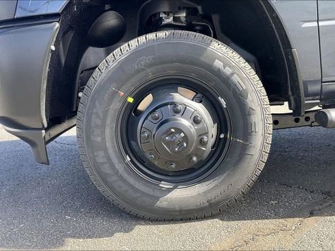 New 2026 RAM 3500 Tradesman image 12