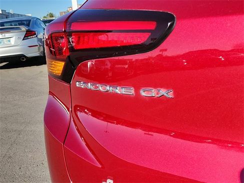 Used 2021 Buick Encore GX Essence w/ Advanced Technology Package image 5