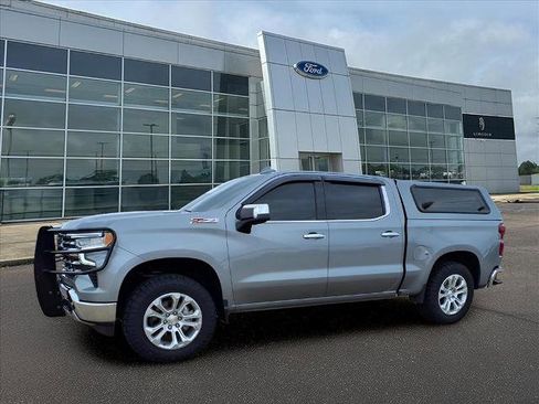 Used 2024 Chevrolet Silverado 1500 LTZ w/ LTZ Convenience Package II image 1