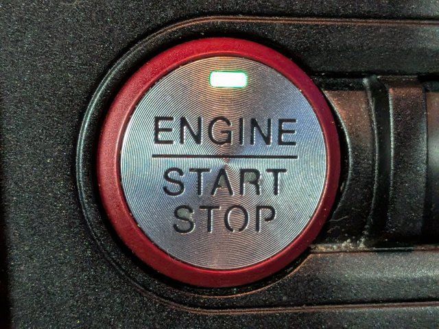 Used 2018 Ford Mustang Coupe RWD image 29