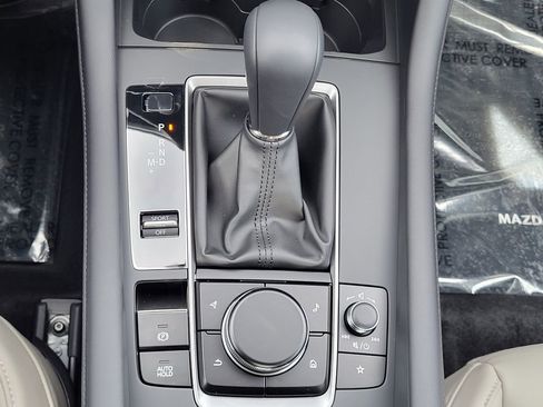 New 2026 MAZDA MAZDA3 2.5 S Sedan w/ Preferred Pkg image 19