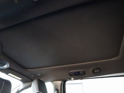 New 2026 Chrysler Pacifica Limited w/ S Appearance Package image 20