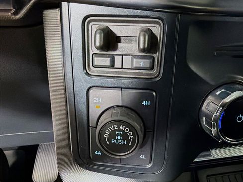 Used 2025 Ford F150 Platinum w/ Equipment Group 702A High AWD/4WD image 43