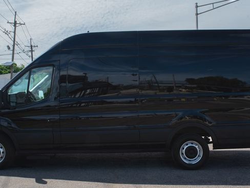 Used 2023 Ford Transit 250 148 High Roof Extended w/ Load Area Protection Package RWD image 6