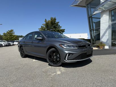 New 2025 Volkswagen Jetta SE