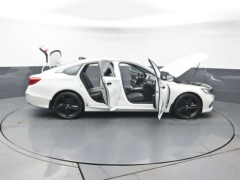 Used 2021 Honda Accord Sport image 54