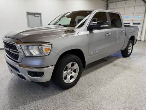 Used 2022 RAM 1500 Big Horn AWD/4WD image 2