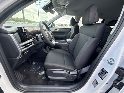 New 2027 Hyundai Santa Fe SE FWD image 13