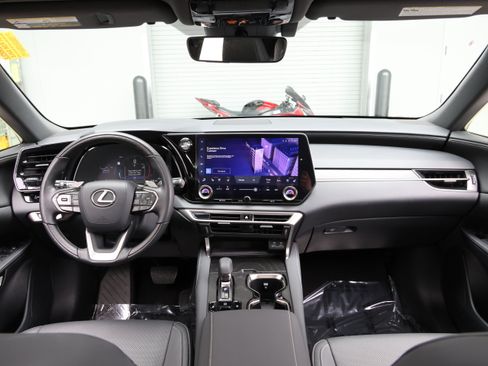 Certified 2025 Lexus RX 350 Premium w/ Accessory Package (Z1) FWD image 16