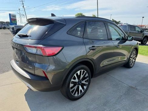 Used 2020 Ford Escape SE Sport FWD image 13