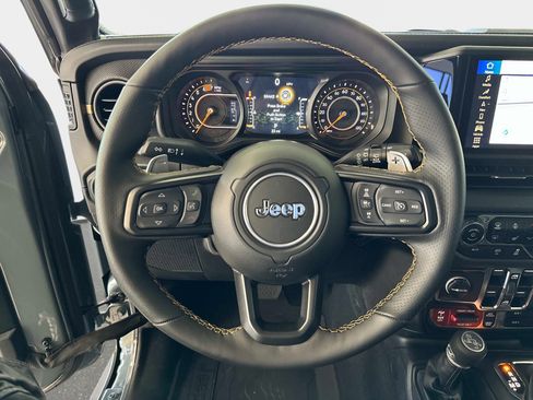 New 2025 Jeep Wrangler Unlimited Rubicon 392 image 23