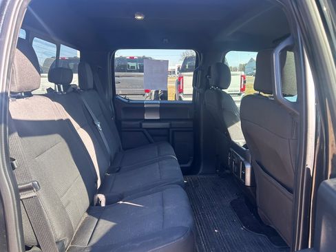 Used 2015 Ford F150 XLT w/ Equipment Group 302A Luxury image 16