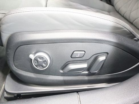 Certified 2023 Audi S4 Premium Plus w/ Premium Plus Package AWD/4WD image 14
