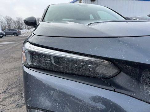 Used 2023 Honda Civic EX-L image 10