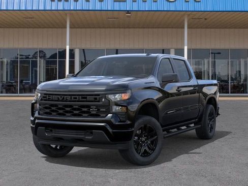 New 2026 Chevrolet Silverado 1500 Custom w/ LPO, Dark Essentials Package AWD/4WD image 6