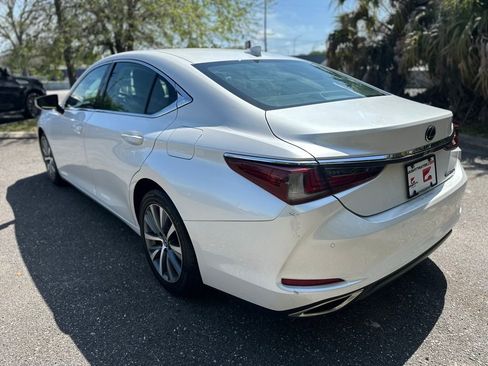 Used 2019 Lexus ES 350 w/ Premium Package FWD image 9