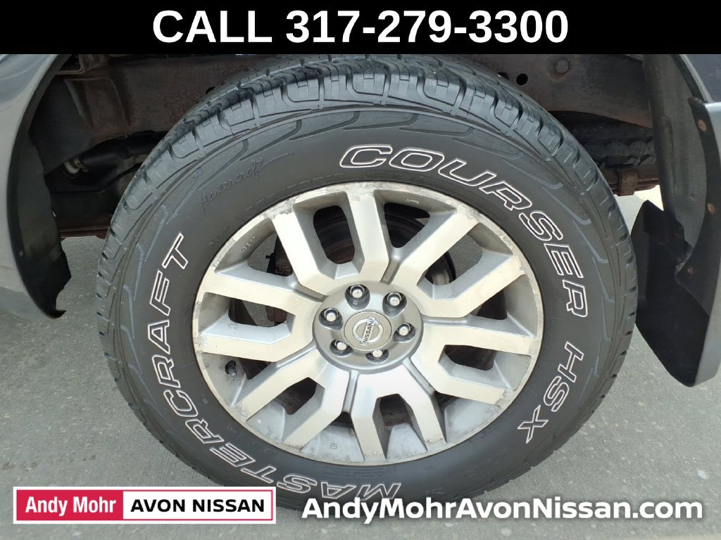 Used 2013 Nissan Frontier SL w/ Moonroof Pkg AWD/4WD image 12