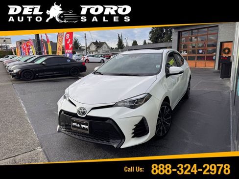Used 2017 Toyota Corolla SE w/ SE Premium Package image 1