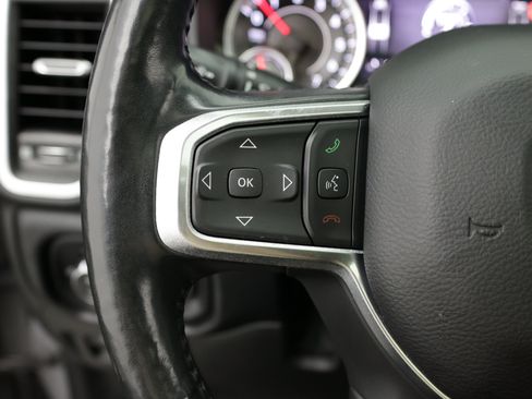Used 2019 RAM 1500 Laramie RWD image 29